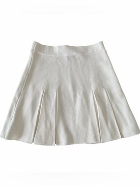 ZARA Classic OFF White Pleated A-Line Skirt